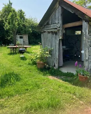 Les Sources Club Apportez Votre Tente *