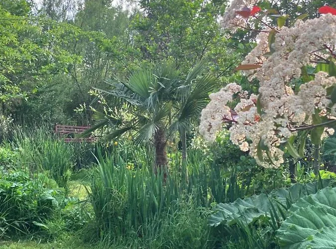 Camping Les Sources Club Apportez Votre Tente Les Cresnays