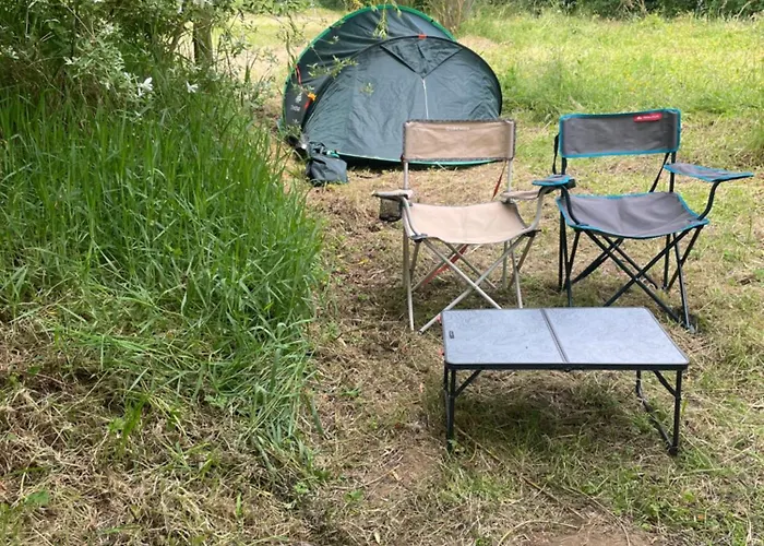 Les Sources Club Apportez Votre Tente *