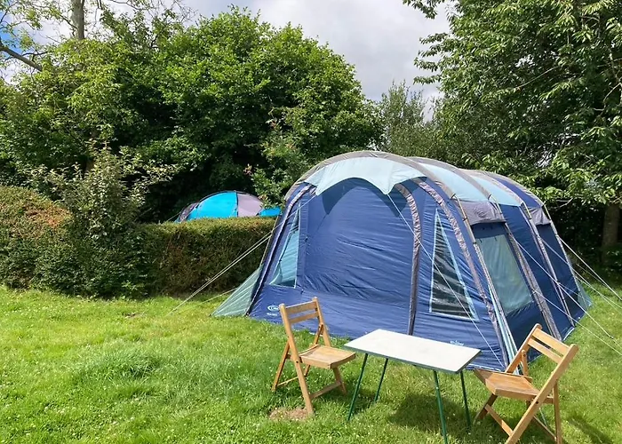 Les Sources Club Apportez Votre Tente Les Cresnays